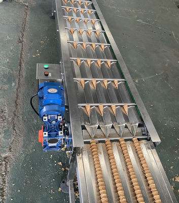 Goede prijs. 10kg/h lengte 60mm de Automatische Machine Vriendschappelijke Eco van de Roomijskegel online